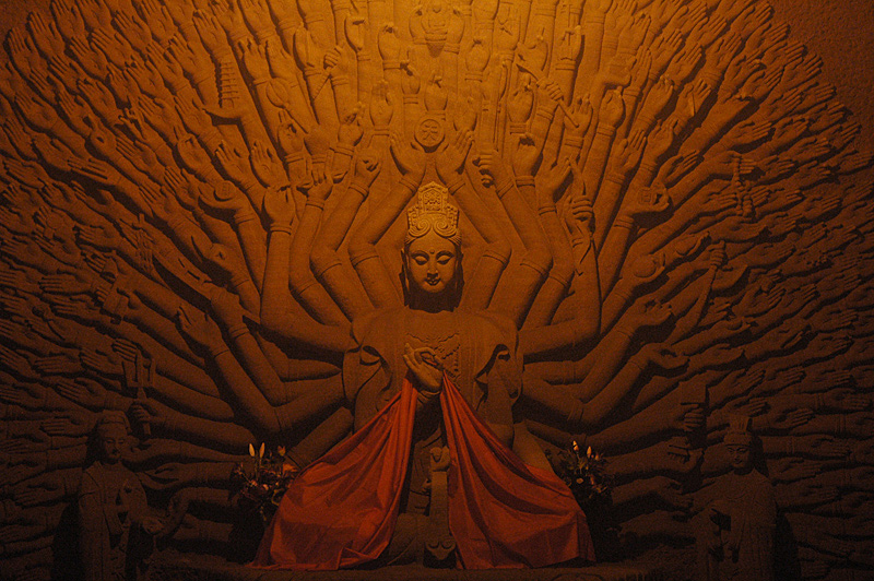 Statue